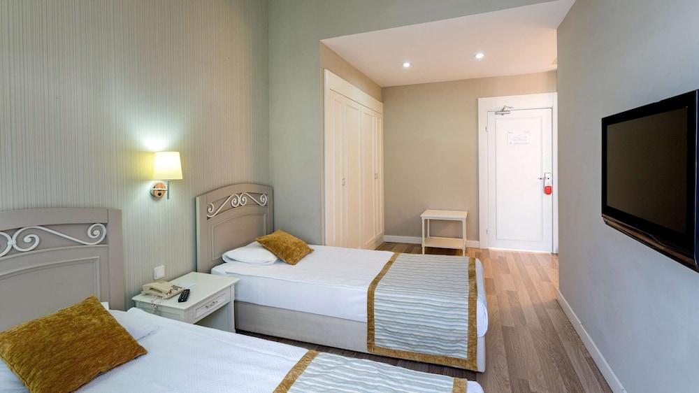Greenwood Kemer Resort Экстерьер фото