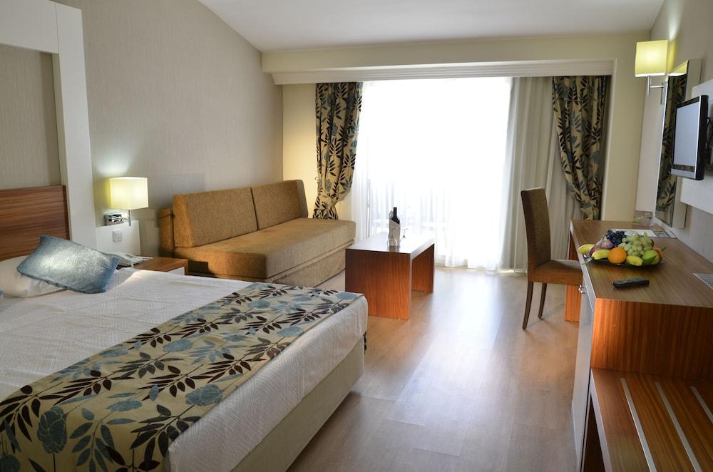 Greenwood Kemer Resort Экстерьер фото