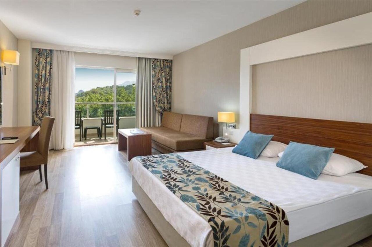 Greenwood Kemer Resort Экстерьер фото